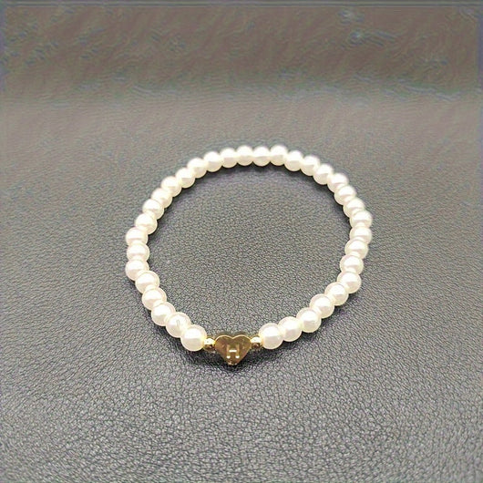 Chic Bracelet With A-Z Initial And Heart