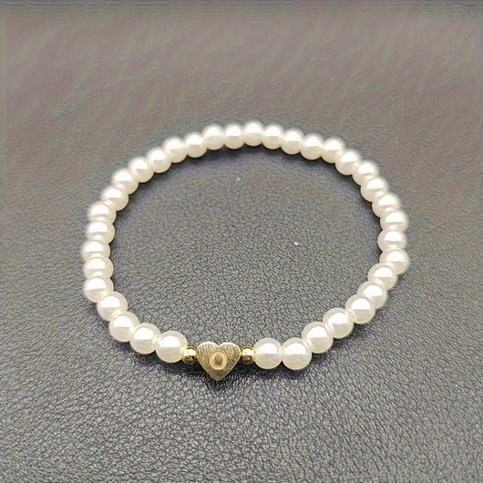 Chic Bracelet With A-Z Initial And Heart