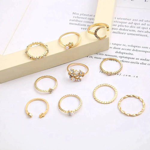 Set Of 10 Bohemian Rings In Silver And Gold