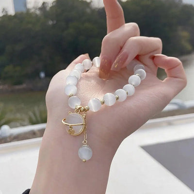 Pearl Bracelet With Lucky Cat Pendant