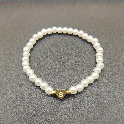 Chic Bracelet With A-Z Initial And Heart