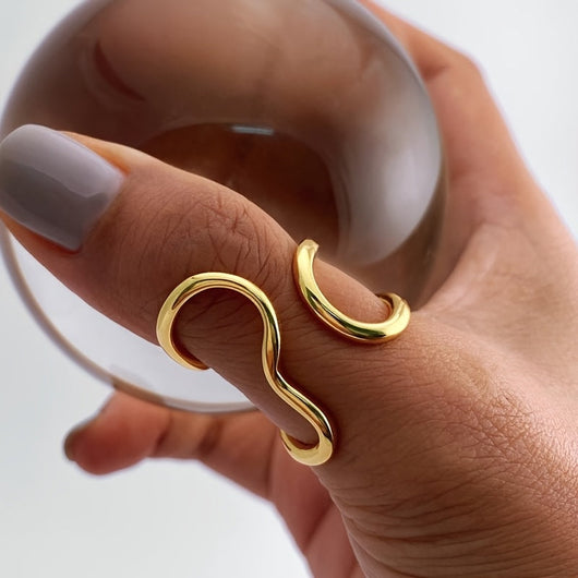 Chic Asymmetric Wave Ring